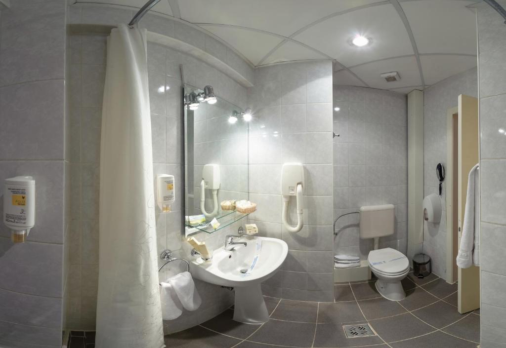 Galmondo Hotel Galati  Room photo